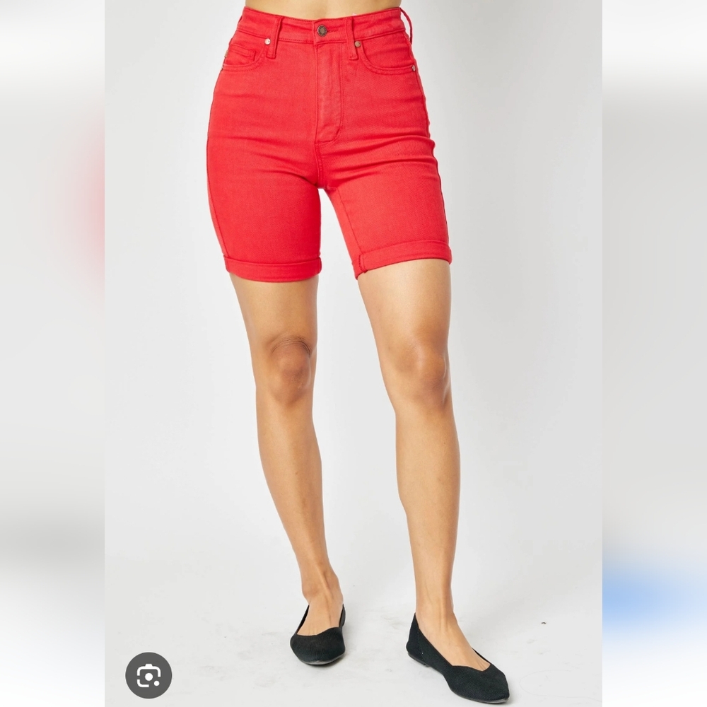 Judy Blue High Waist Red Bermuda Shorts medium